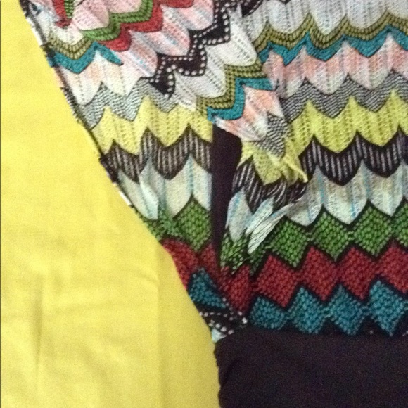 Multi colored top - Picture 4 of 5